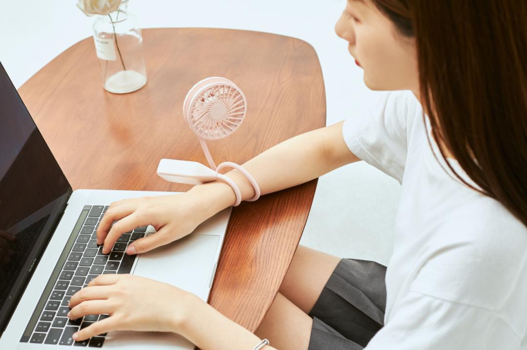 雅诗兰黛小棕降价,雅诗兰黛小棕瓶秒杀688