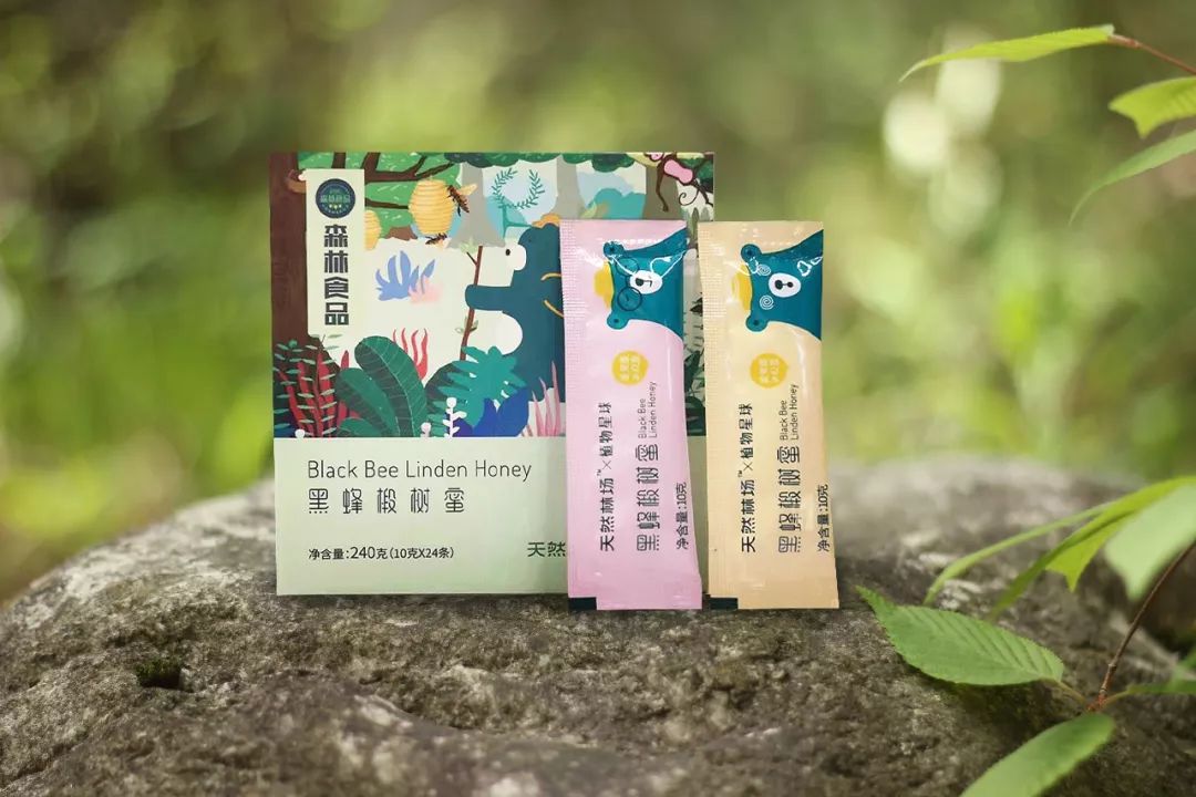 香到舔杯,状似奶油的椴树雪蜜条,是我吃过最好的蜂蜜