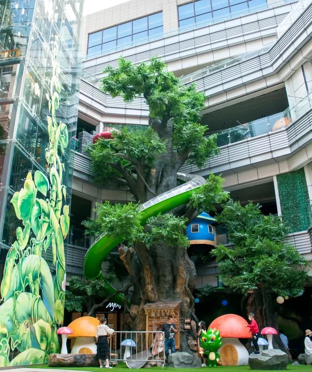 看点||强势发力！美利广场打造省内首个购物中心魔法森林主题乐园