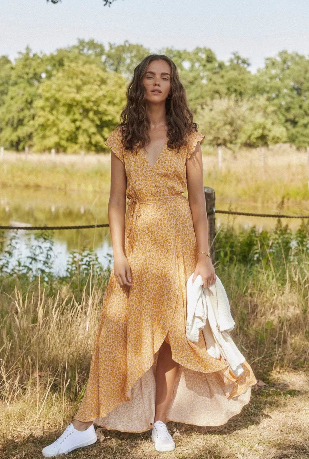 推广｜|博主们用来飚品位的网站终于打折了，吓得我赶紧把夏装全买了