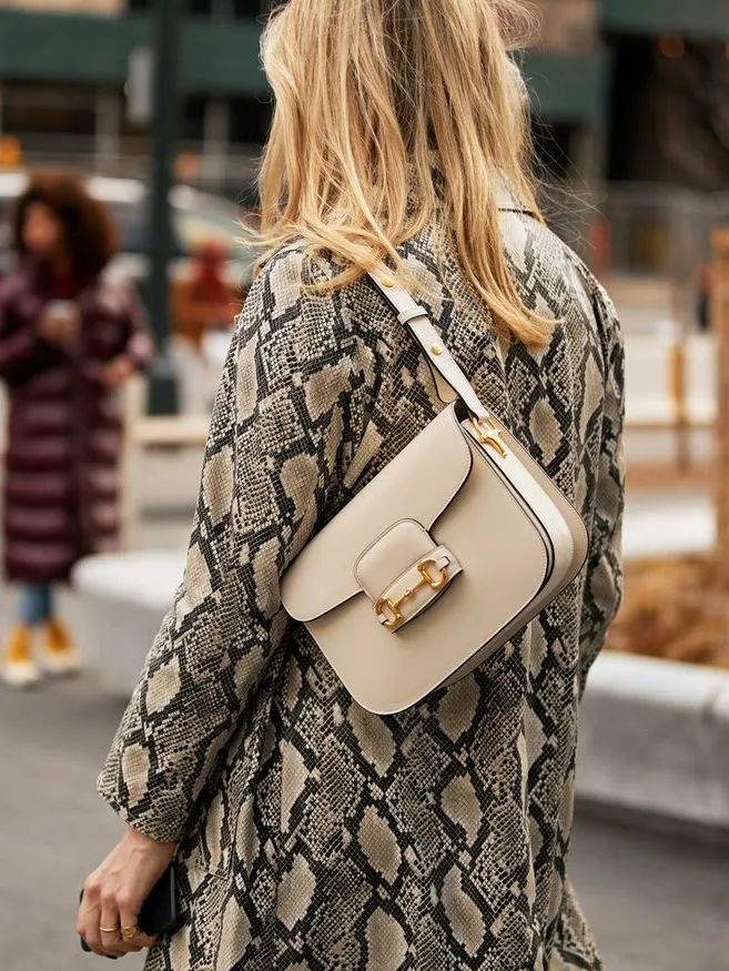 推广｜|博主们用来飚品位的网站终于打折了，吓得我赶紧把夏装全买了