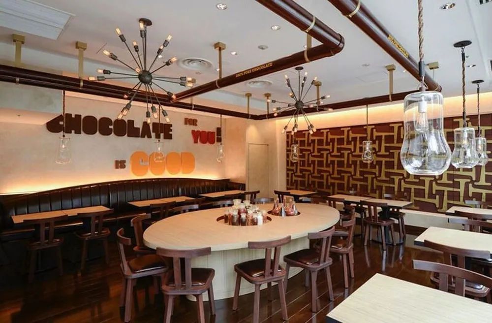 安藤忠雄操刀的这个旧改mall,如何摆脱“千街一面”?|Panda逛mall