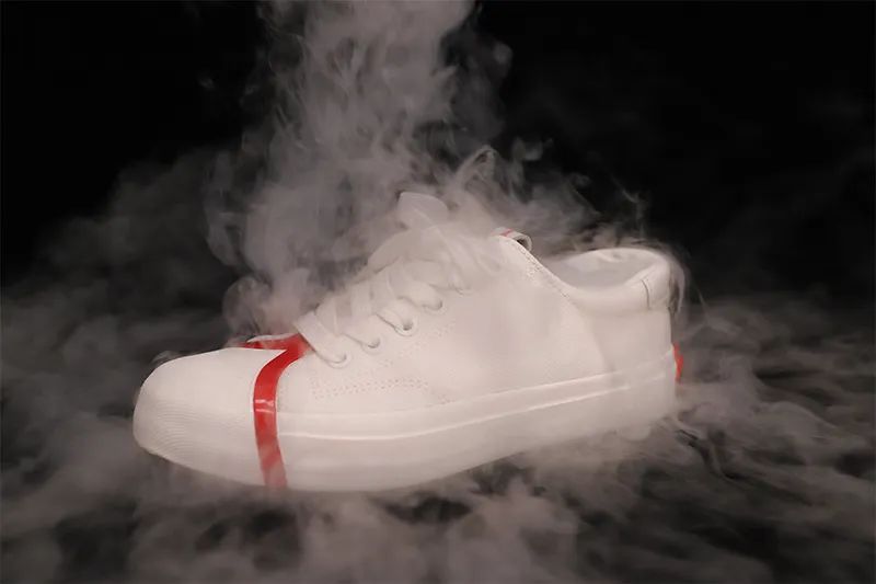 为什么有人穿鞋特别磨脚,为什么穿鞋容易磨脚是脚的问题吗