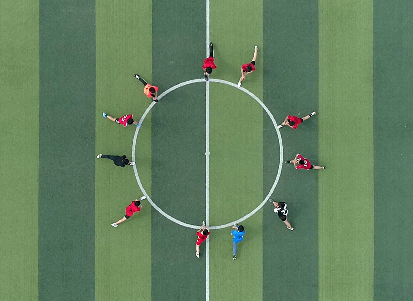 韶关南雄黄坑村：用教育为贫困户铺设“未来跑道”