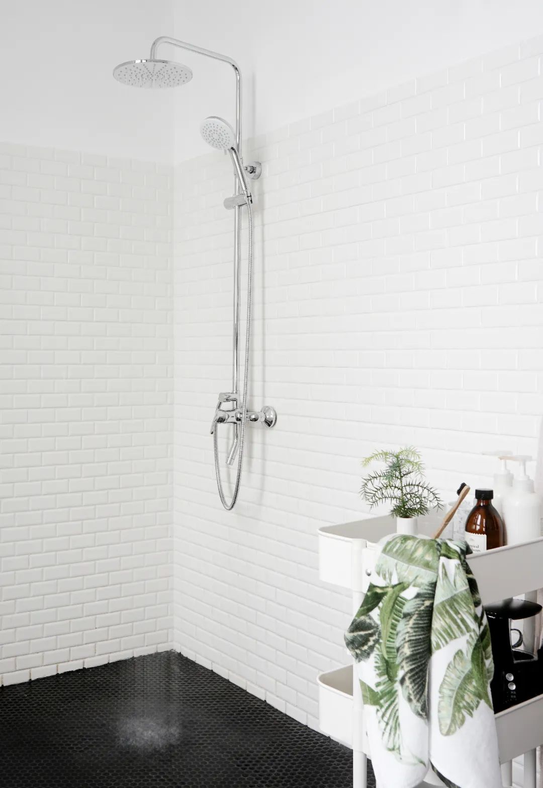 花洒一键除垢怎么用,自动除垢的花洒好用吗