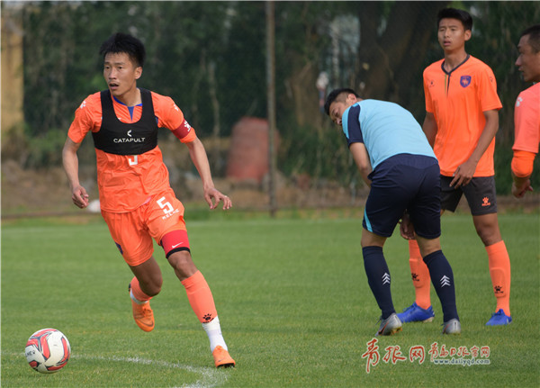 瀛欐棴闈掑矝涓兘鍖椾笂鎸戞垬,闈掑矝涓兘瀛欐棴