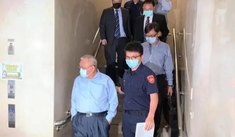 钱柜KTV大火酿6死幕后“*独台**”媒体老板遭限制住居