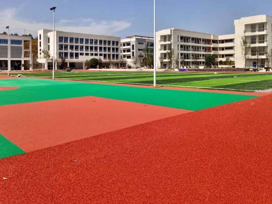 为贫困孩子送上礼物！“广州海珠小学”在贵州落成！