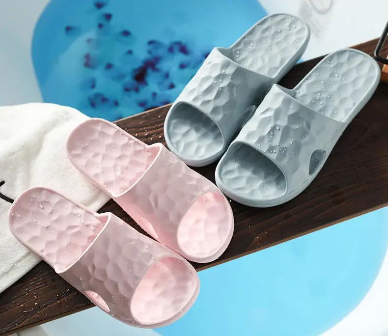 一双能按摩的浴室拖鞋,Q软防滑,好穿到爆,每一步都在保健