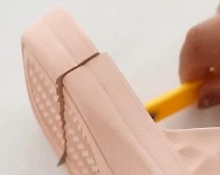 一双能按摩的浴室拖鞋,Q软防滑,好穿到爆,每一步都在保健