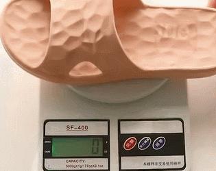 一双能按摩的浴室拖鞋,Q软防滑,好穿到爆,每一步都在保健