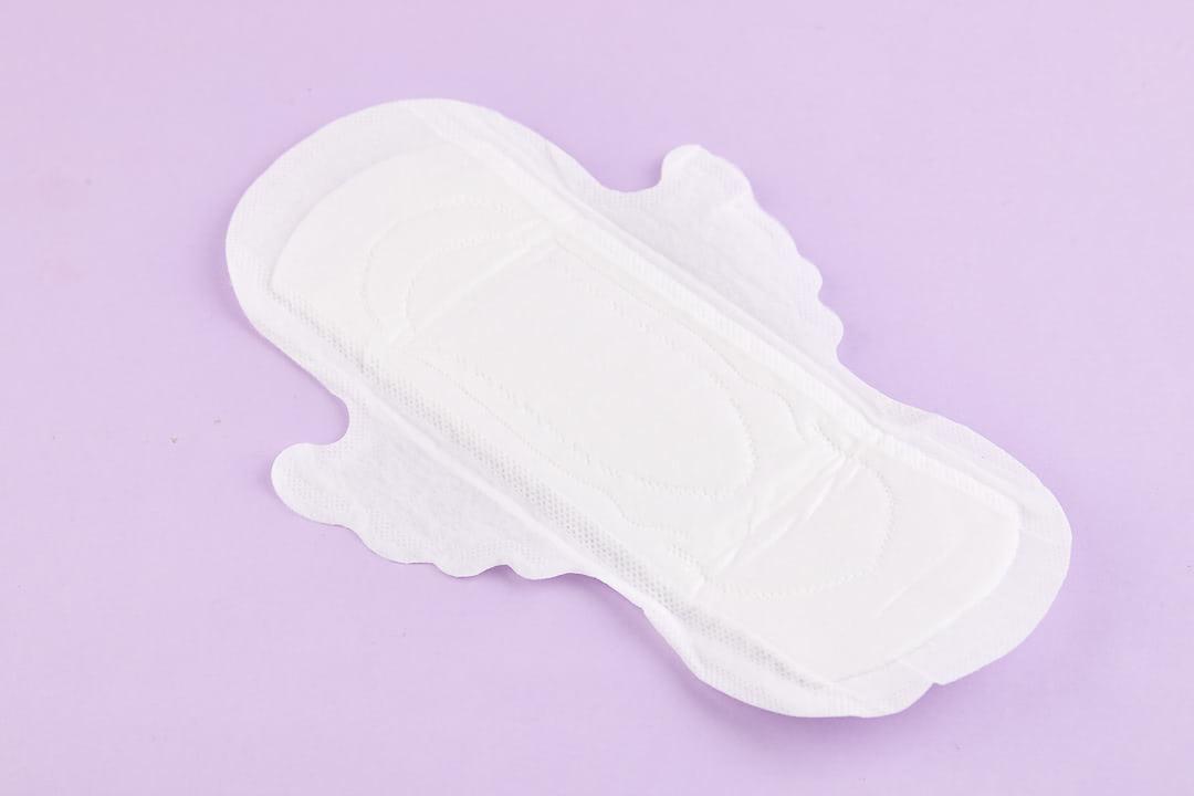 又薄又透气又吸水的卫生巾,极薄卫生巾吸水纸