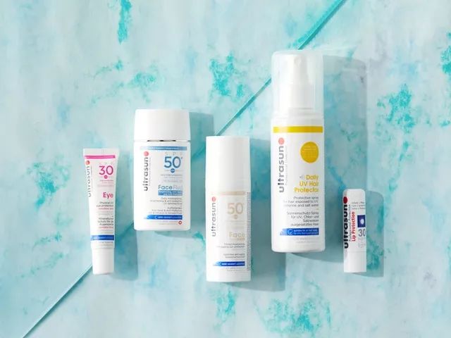 油皮夏日必备喷雾定妆一整天,晚上用控油补水保湿