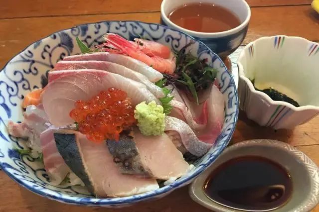 夏季防蚊虫叮咬常识温馨提示,夏天毒虫叮咬防虫手册