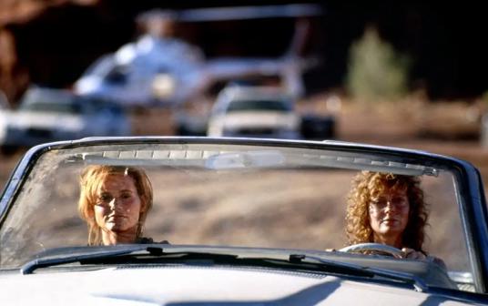 教科书般的公路片，看过的都对女主念念不忘