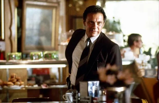 教科书般的公路片，看过的都对女主念念不忘