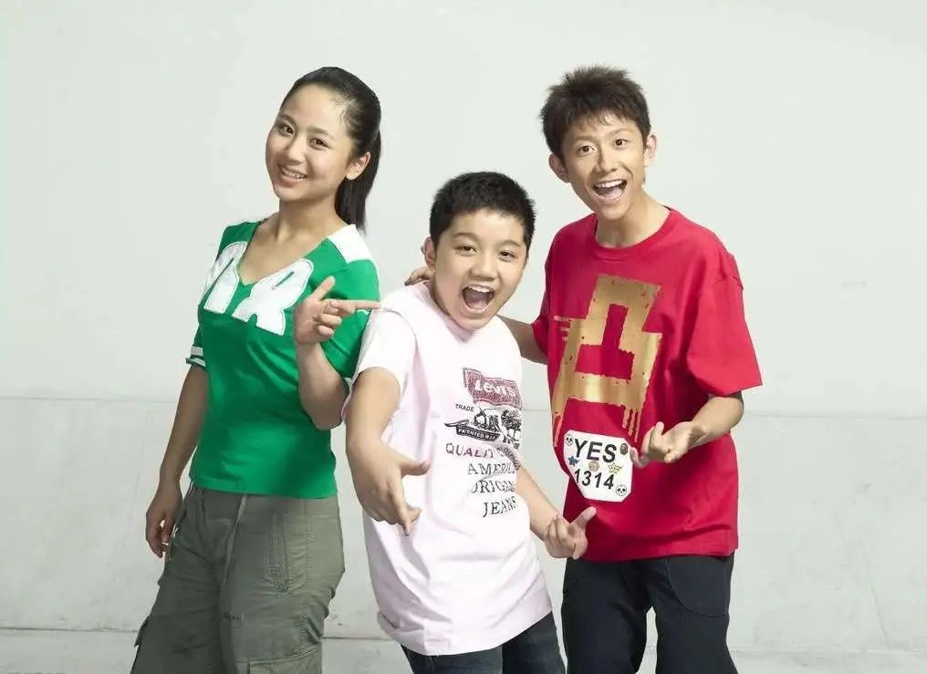 赠书|图书总销量2亿册，她比爸妈更懂青春期的孩子