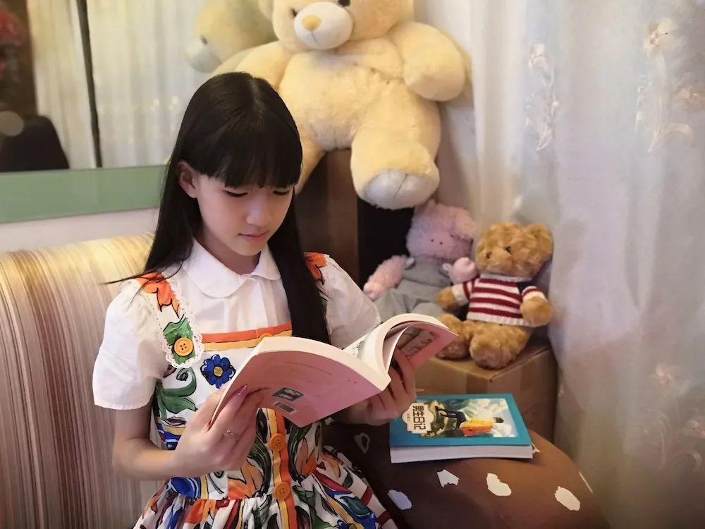 赠书|图书总销量2亿册，她比爸妈更懂青春期的孩子