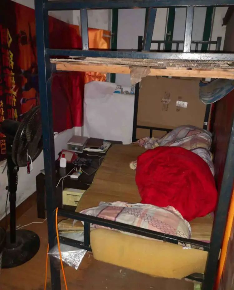 外卖小哥身陷火海,43岁外卖员死亡原因