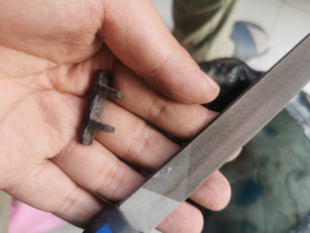 大动干戈精雕细琢修复钓箱，不料被老婆一顿...