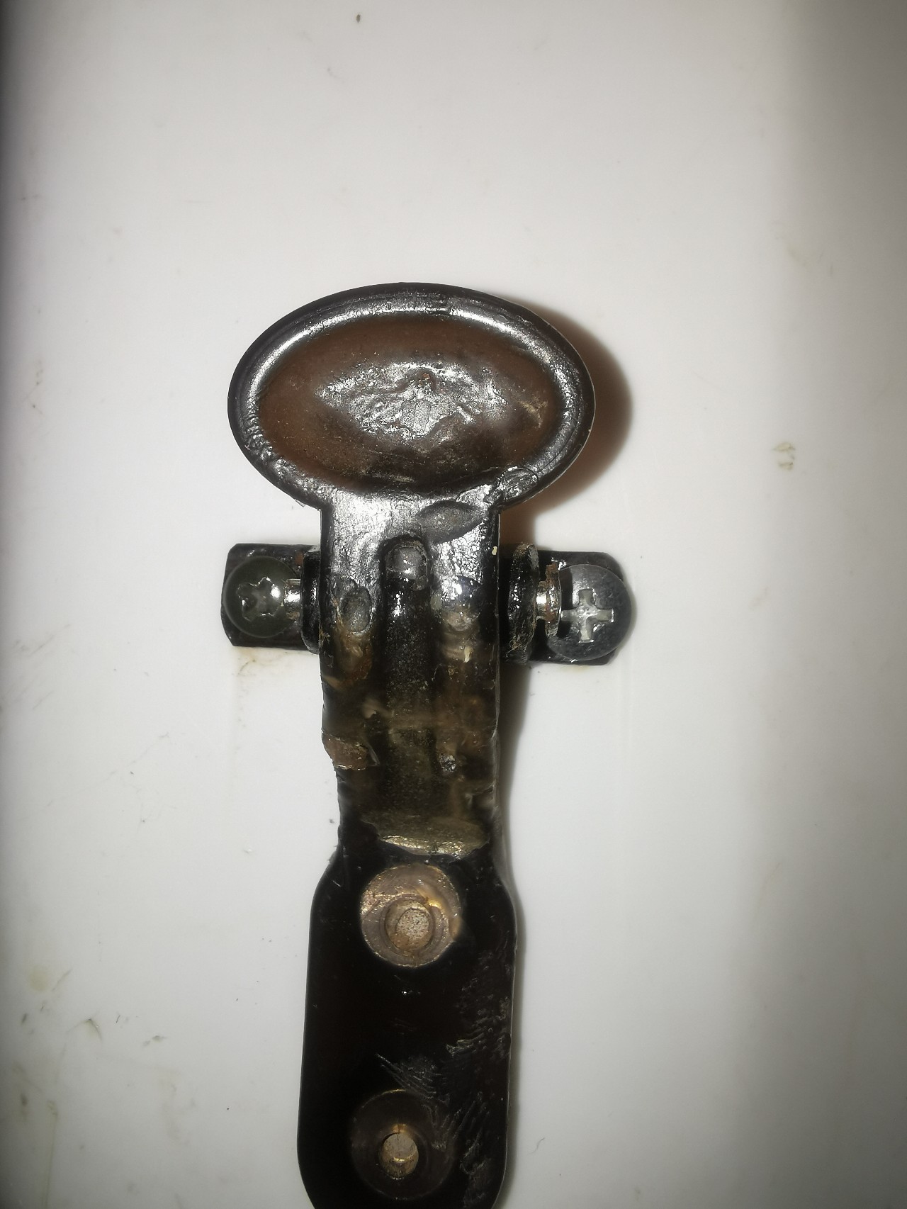 大动干戈精雕细琢修复钓箱，不料被老婆一顿...