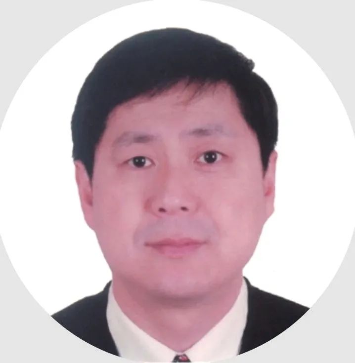 轮胎撞击鼓包了,轮胎自然鼓包和撞击鼓包的区别