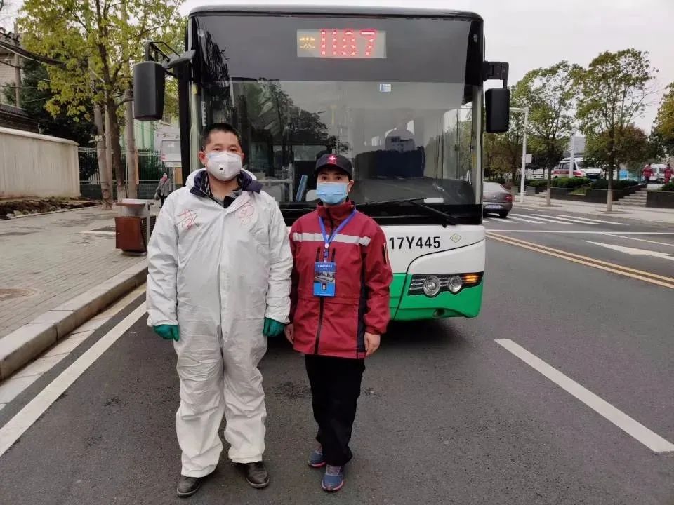 76天的谎言,一双40码运动鞋……看武汉公交青年的战疫故事