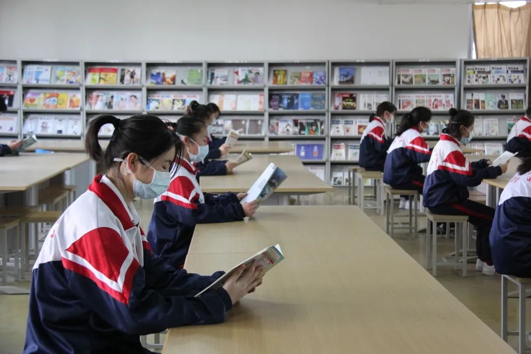 闈掓槬鍦ㄦ垬鐤腑缁芥斁姹熻嫃,闈掓槬鍦ㄦ垬鐤腑缁芥斁涓婚娲诲姩