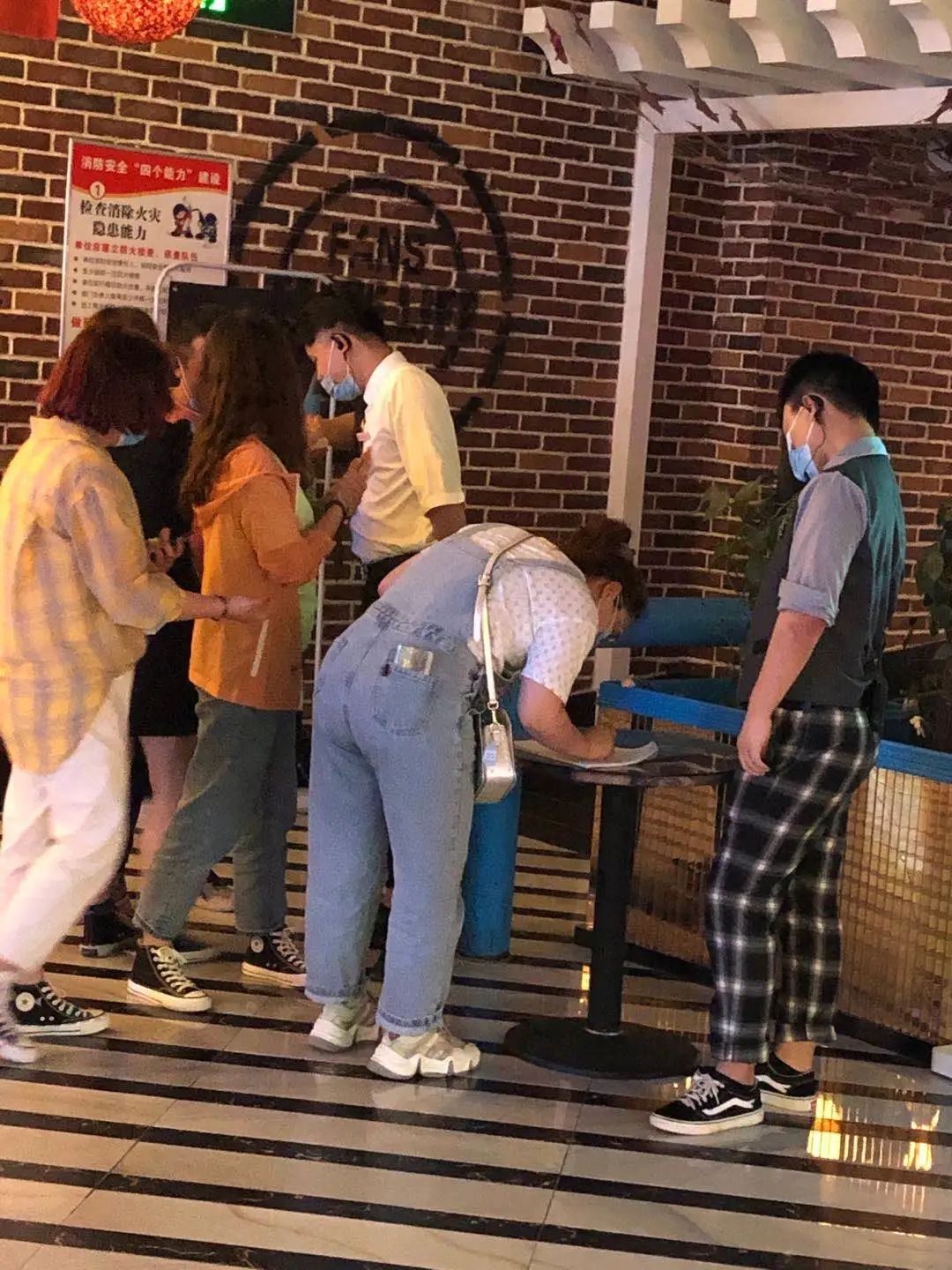 郑州ktv恢复营业最新消息,郑州2021年ktv停业通知是真的吗