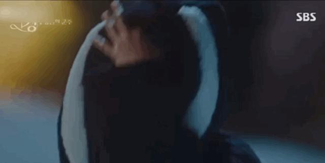 曾因长相被骂到注销账号，这位韩国单眼皮女孩颠覆了我们的审美....