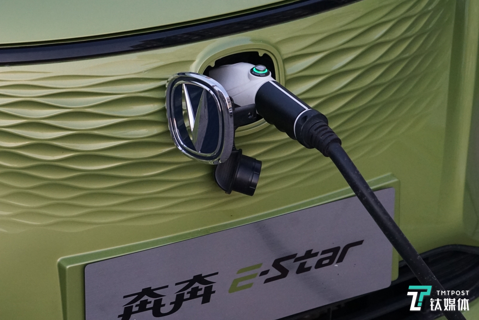 长安奔奔e-starmini版汽车,长安奔奔e-star评测