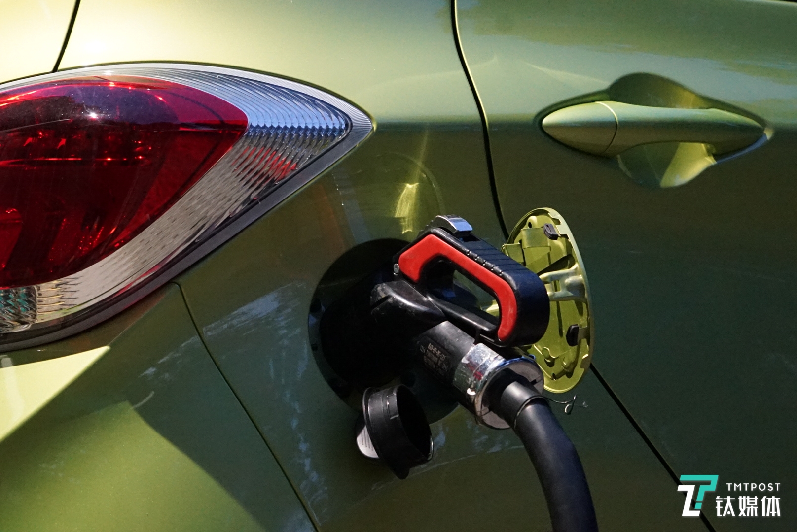 长安奔奔e-starmini版汽车,长安奔奔e-star评测