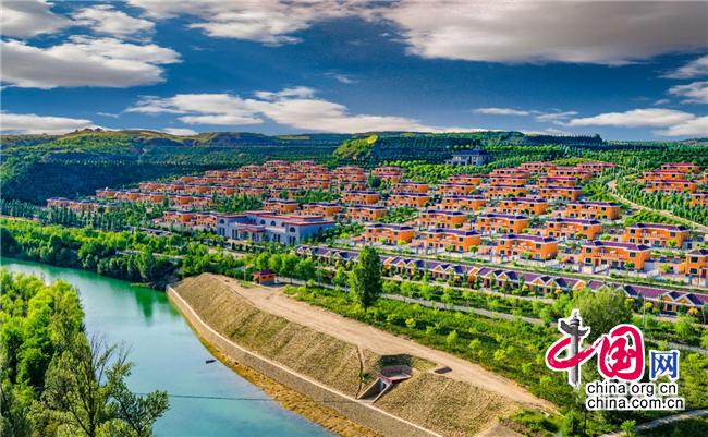 灏忓北鏉戠殑澶у彉闈╄档瀹跺硜,灏忓北鏉戝ぇ宸ㄥ彉