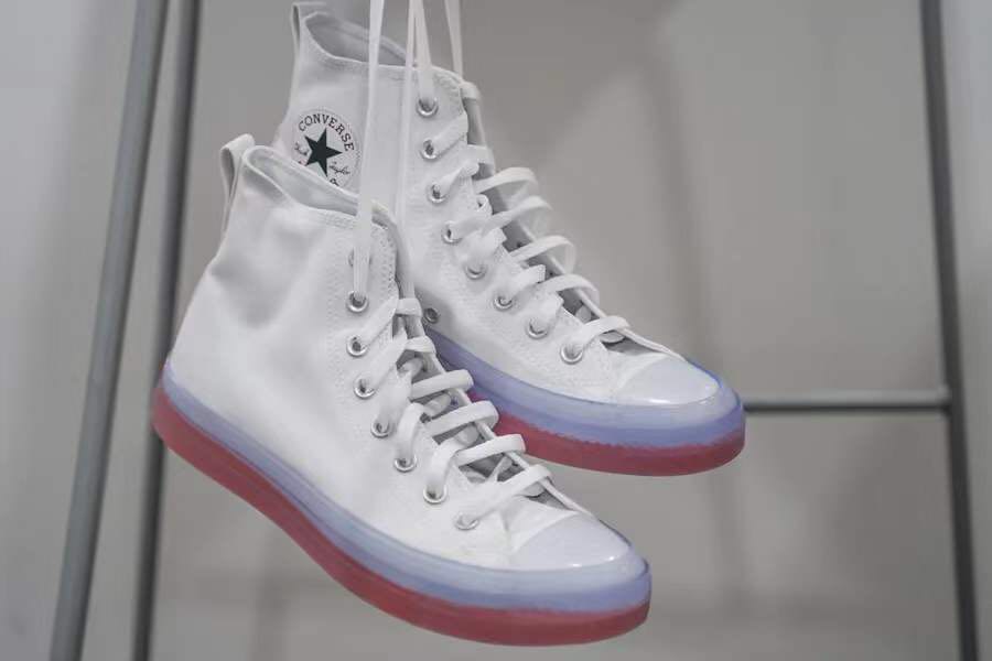 17双超高颜值小白鞋，最低400即可拿下