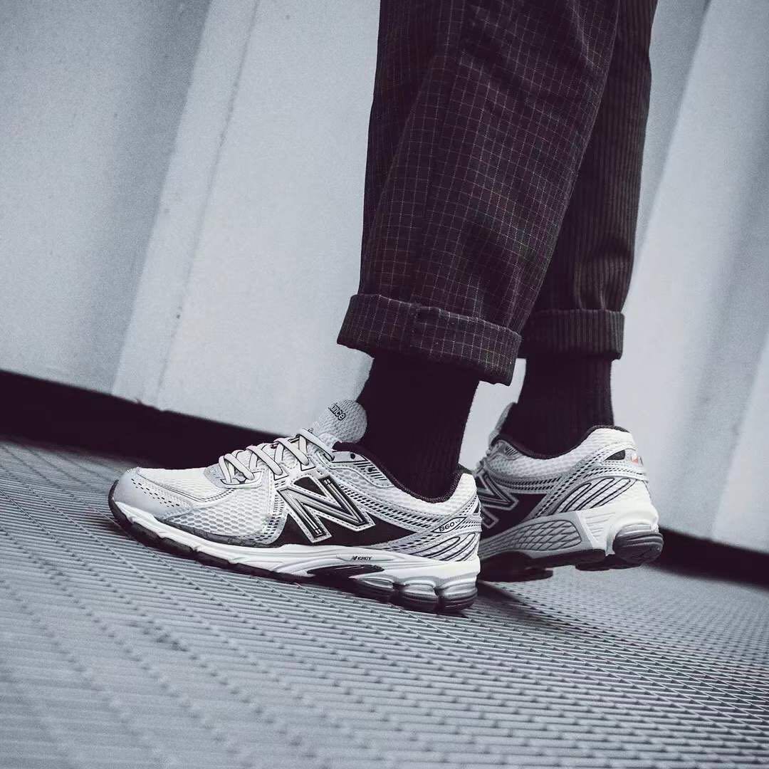 17双超高颜值小白鞋，最低400即可拿下