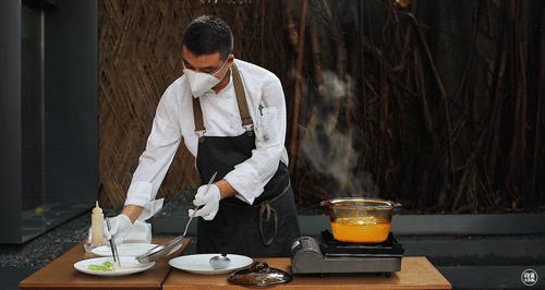 人均1280的餐厅,人均120的砂锅店