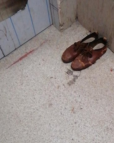 二三里早八点！吉林志愿者广场巡查，提醒市民注意保持距离