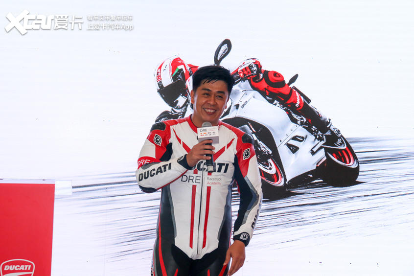 这才是杜卡迪的正确驾驶方法,杜卡迪应该怎么骑才舒服