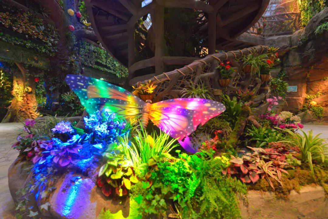 打卡安华汇欢乐舟主题公园,安华汇欢乐舟主题乐园真实视频