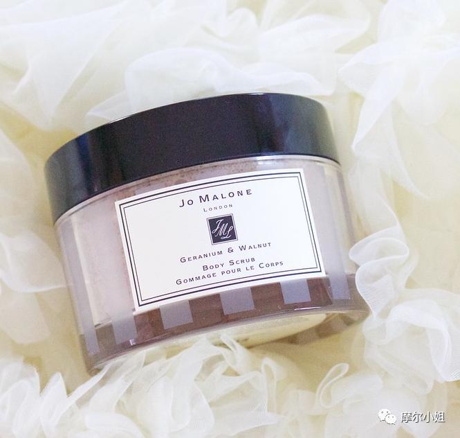 澶忓浼戦棽琛f湇,澶忔棩8浠跺