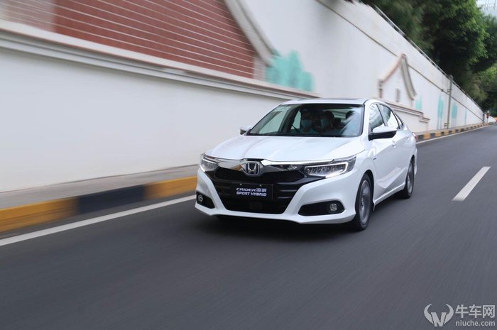 广汽本田凌派2019180turbocvt舒适版,试驾新款本田凌派锐混动