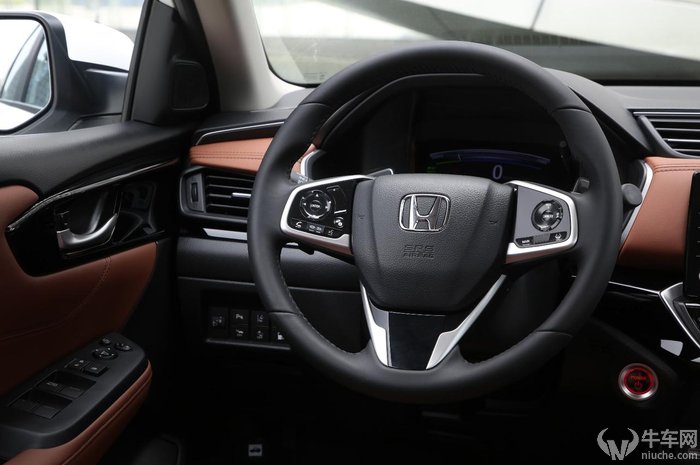 广汽本田凌派2019180turbocvt舒适版,试驾新款本田凌派锐混动