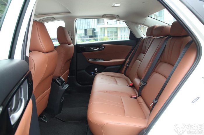 广汽本田凌派2019180turbocvt舒适版,试驾新款本田凌派锐混动