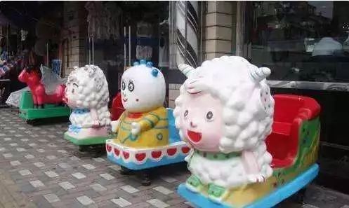 90后女研究生蹦床摔成完全性截瘫,22女孩玩蹦床导致截瘫完整视频