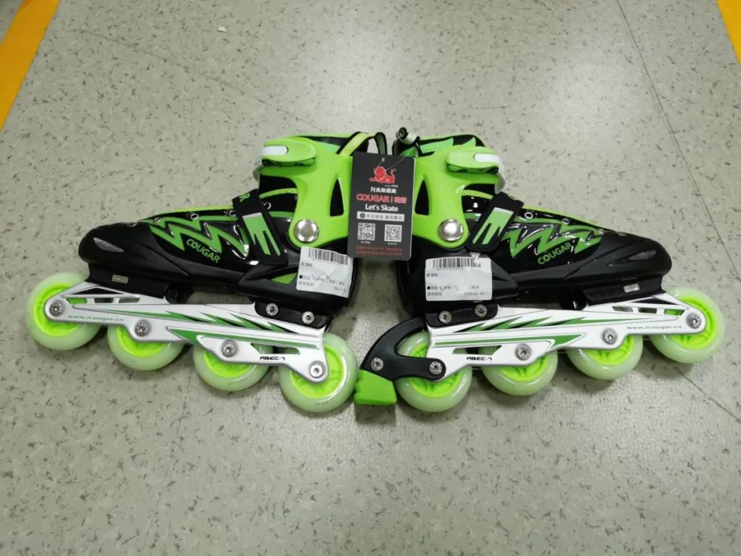 轮滑鞋怎么选比较好,如何判断轮滑鞋合不合格