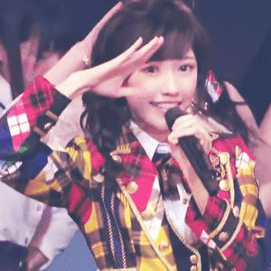 除了退出娱乐圈,她还做了这些事