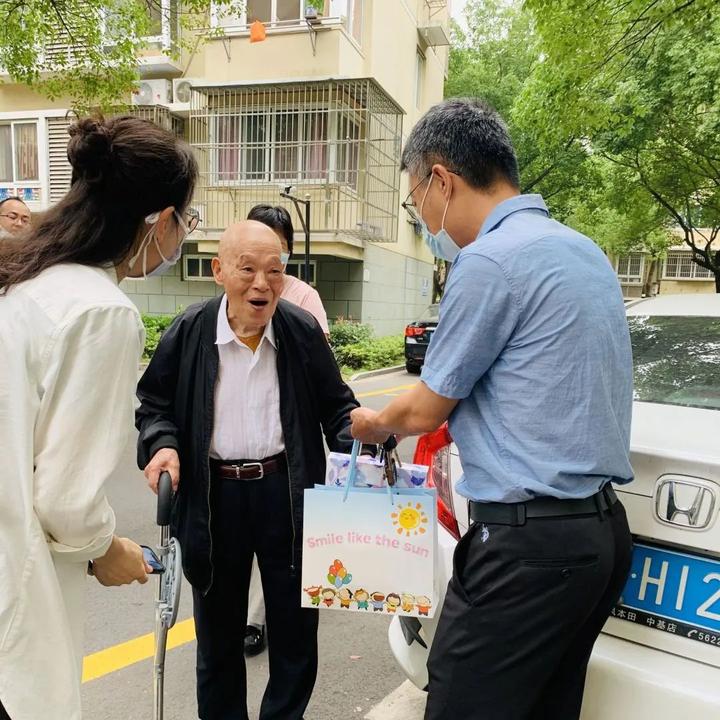 今年宁波校园“六一”打开方式有爱又有创意