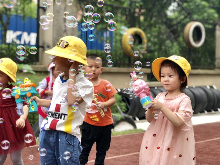 今年宁波校园“六一”打开方式有爱又有创意