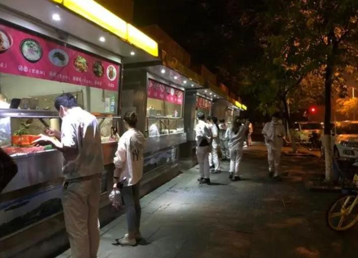 杭州摆摊卖凉皮,杭州卖凉皮