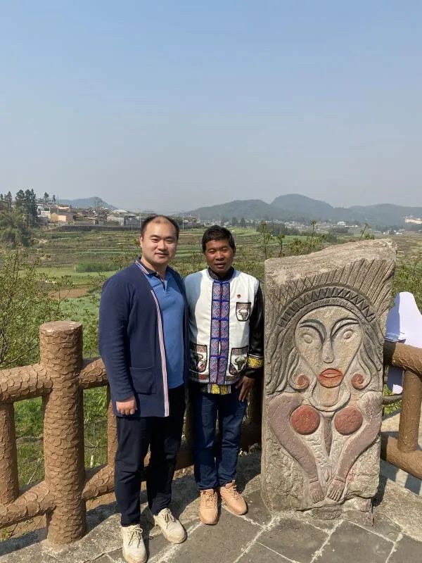 高升：为了不再看到几年没见过父母的孩子眼里透露的酸楚，我一定要履好职、尽好责！|精准扶贫